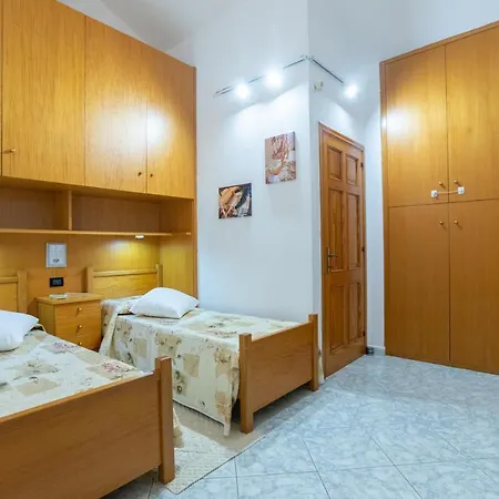 Family * Quartu SantʼElena